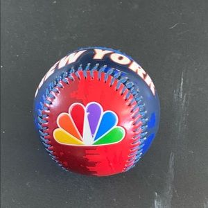 Vintage 1998 Fotoball NBC Red Blue Black New York Cityscape/NBC iconic logo ball